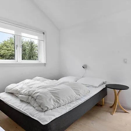 8148-praesto-anemonevej-8 * Præstø