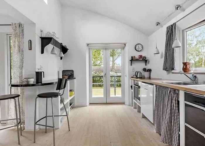 8148-praesto-anemonevej-8 * Præstø